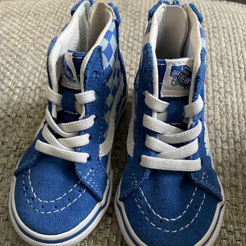 Vans shark week